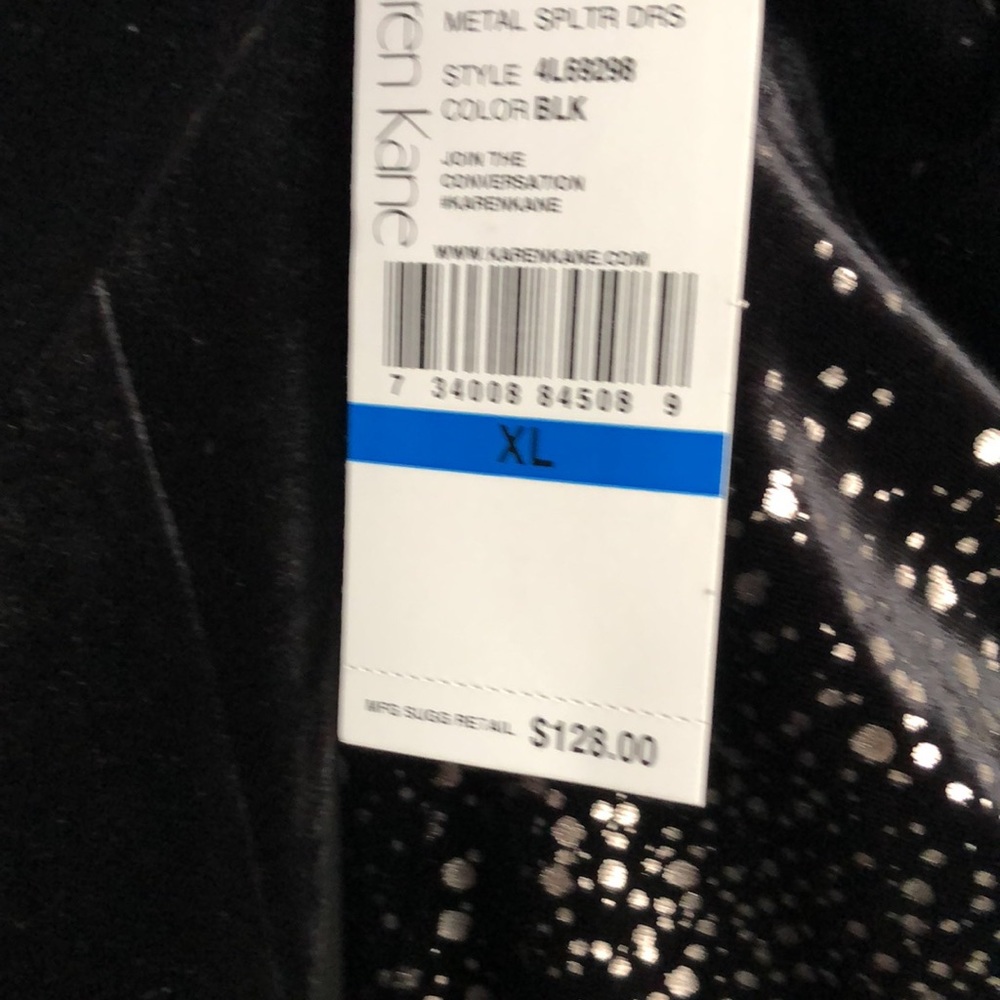 Dress - Picture 5 of 6